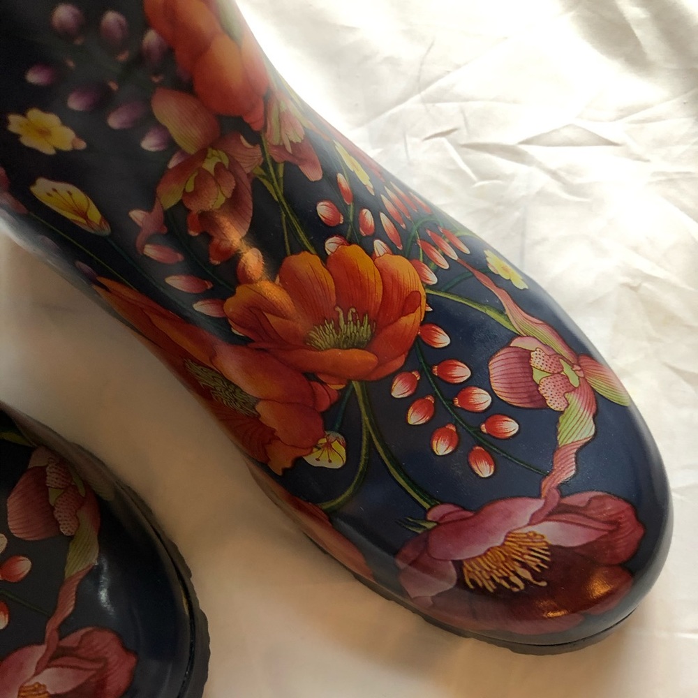 Anuschka Ankle Rain Boot